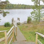 Svinoe Stugby 3*