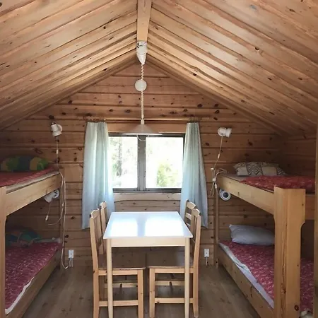 Ξενοδοχείο Svinoe Stugby 3*