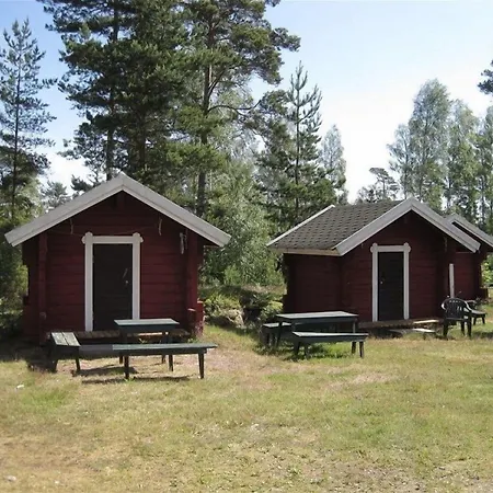 Hotell Svinoe Stugby Lumparland