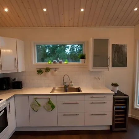 Svinoe Stugby 3* Lumparland