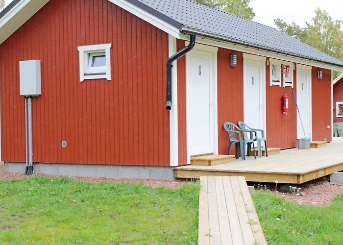 Hotel Svinoe Stugby 3*